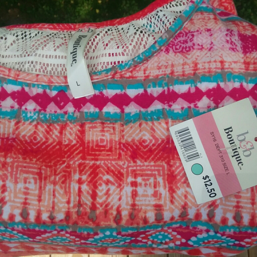 ⭐️ NWT b&b Boutique Shirt/Large - Picture 4 of 12